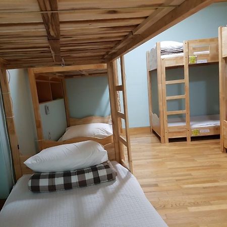 Hostel Lyndon Чечжу Екстер'єр фото