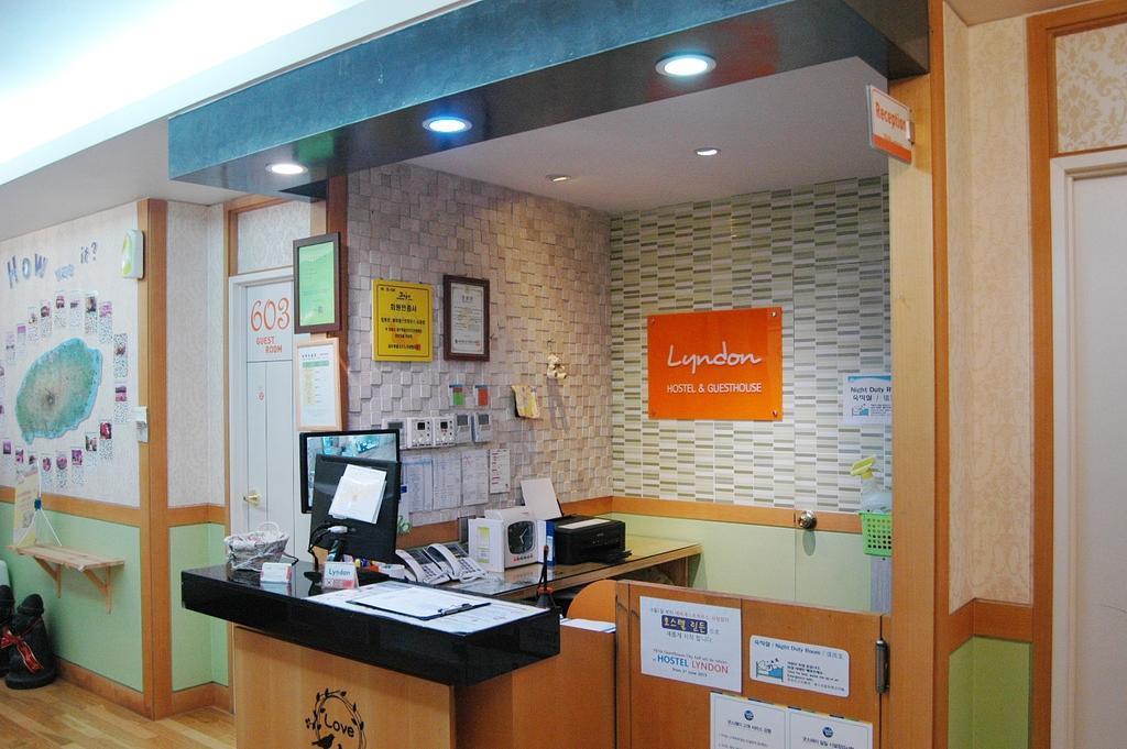 Hostel Lyndon Чечжу Екстер'єр фото
