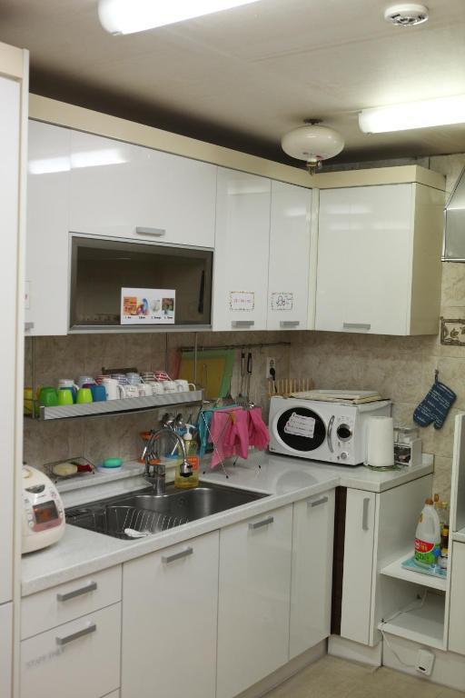 Hostel Lyndon Чечжу Екстер'єр фото